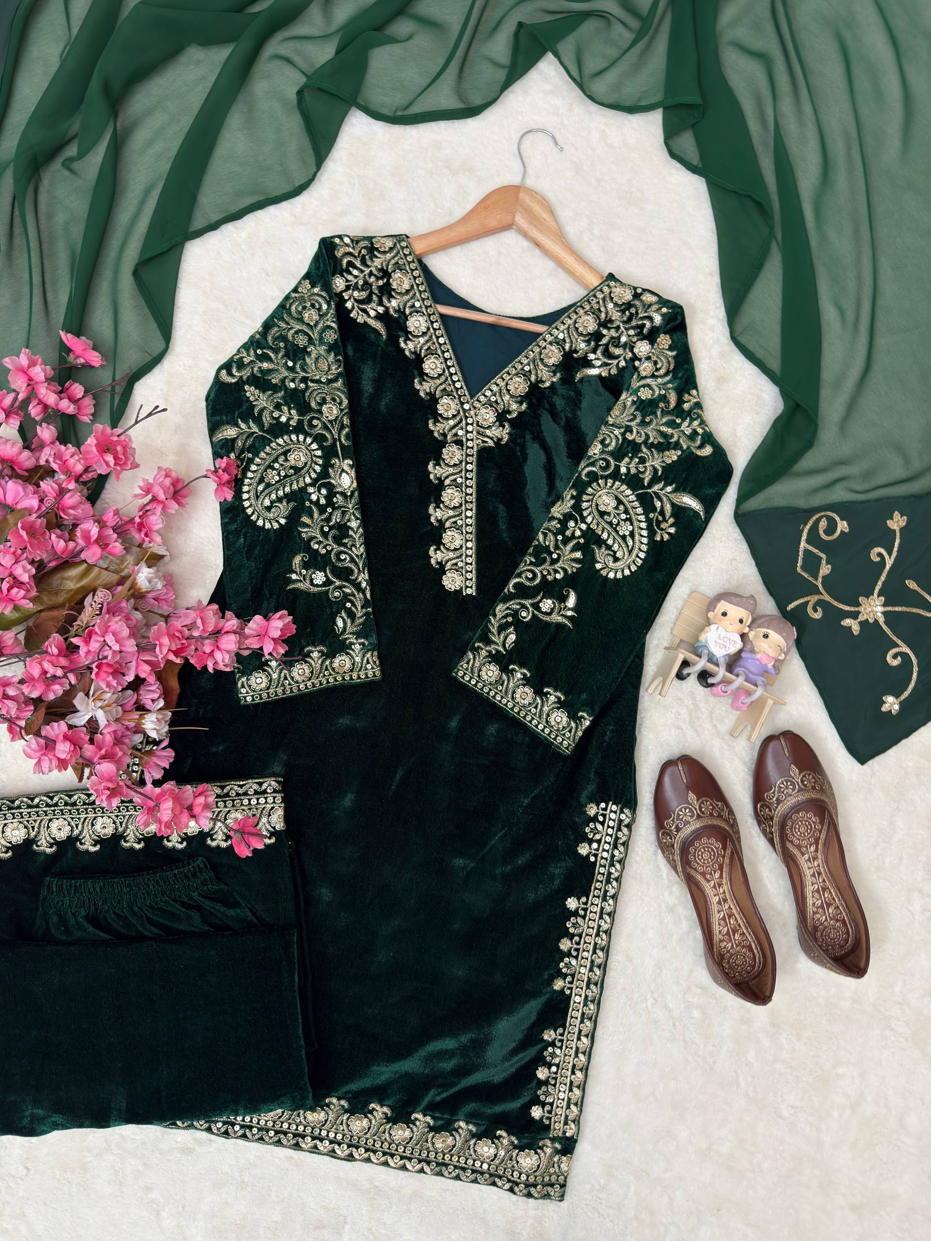 LC 1516 PAKISTANI VELVET SHARARA SUIT ONLINE COLLECTION - Image 3