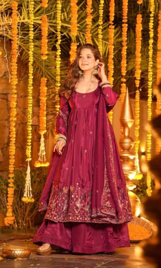 NF 1264 DESIGNER ANARKALI SUITS WHOLESALE IN SURATNF 1264 DESIGNER ANARKALI SUITS WHOLESALE IN SURAT