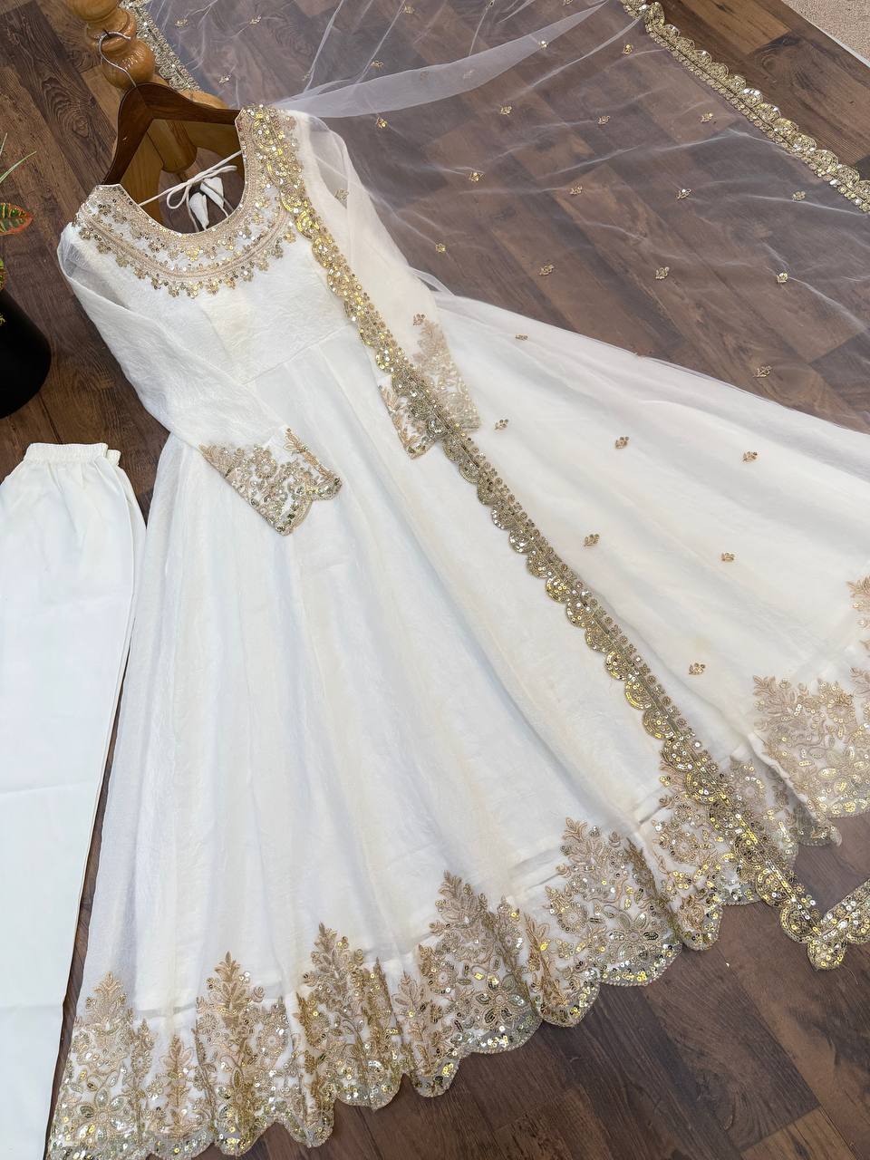 SR 1723 KARKWACHAUTH SPECIAL ANARKALI GOWN ONLINE - Image 3