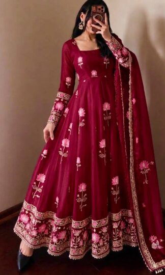 SR 1724 PAKISTANI ANARKALI GOWN ONLINE WHOLESALESR 1724 PAKISTANI ANARKALI GOWN ONLINE WHOLESALE