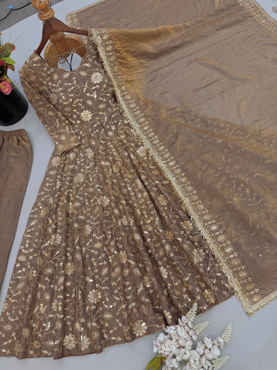 SR 1726 DESIGNER ANARKALI GOWN WHOLESALE FOR BOUTIQUES - Image 4