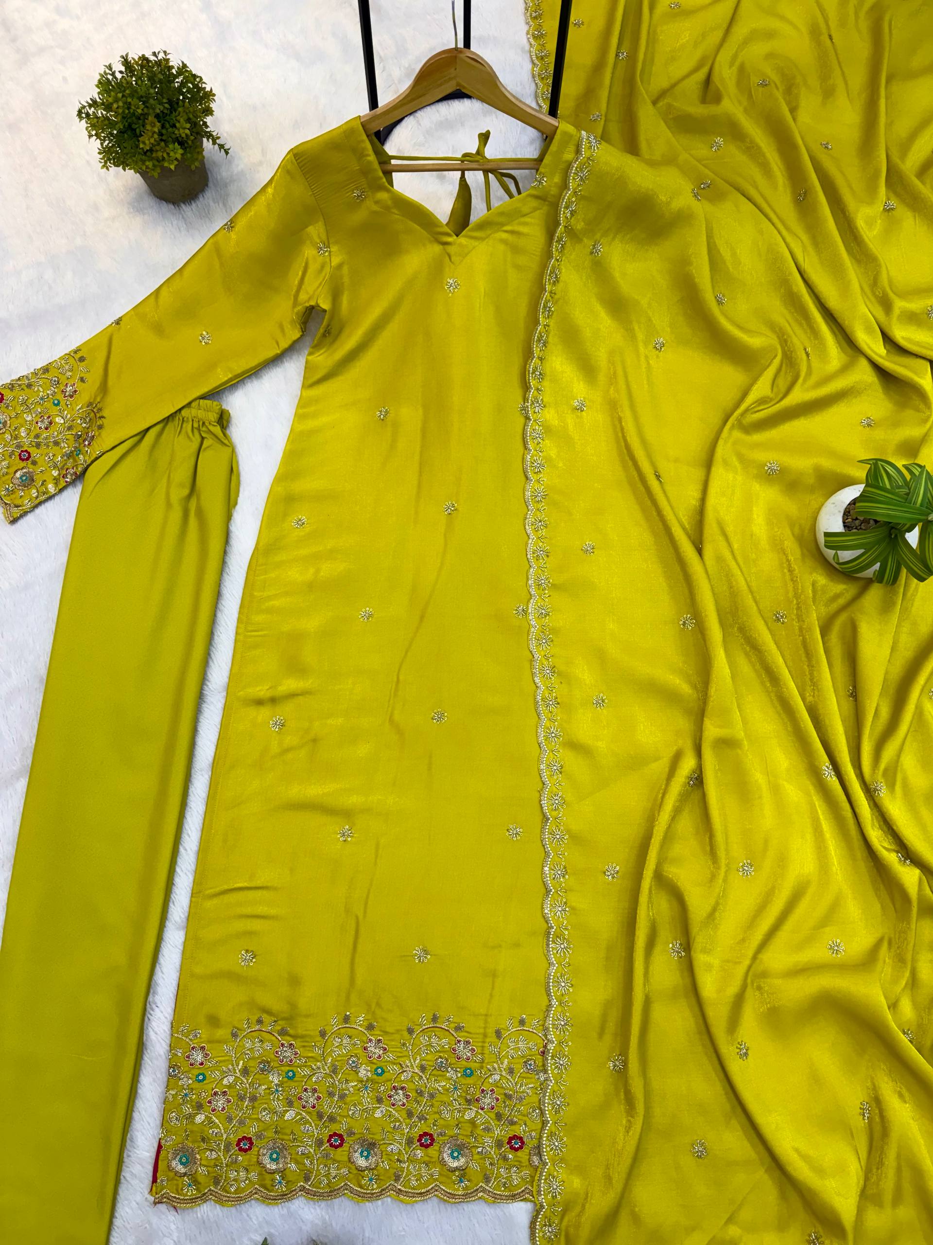 ST 1211 DESIGNER SALWAR KAMEEZ SINGLE PIECE BUY AT WHOLESALE PRICE