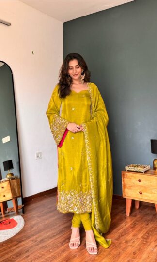 ST 1211 DESIGNER SALWAR KAMEEZ SINGLE PIECE BUY AT WHOLESALE PRICEST 1211 DESIGNER SALWAR KAMEEZ SINGLE PIECE BUY AT WHOLESALE PRICE