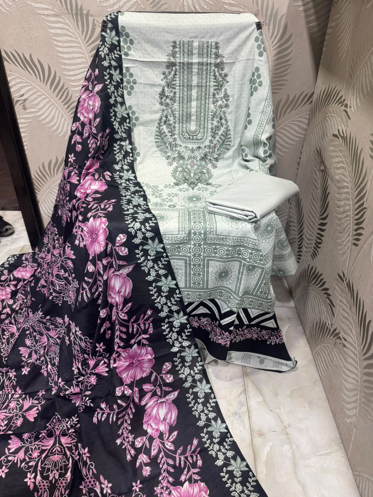 THE LIBAS COLLECTION COTTON EMBROIDERED PAKISTANI SUITS ONLINE INDIA - Image 7
