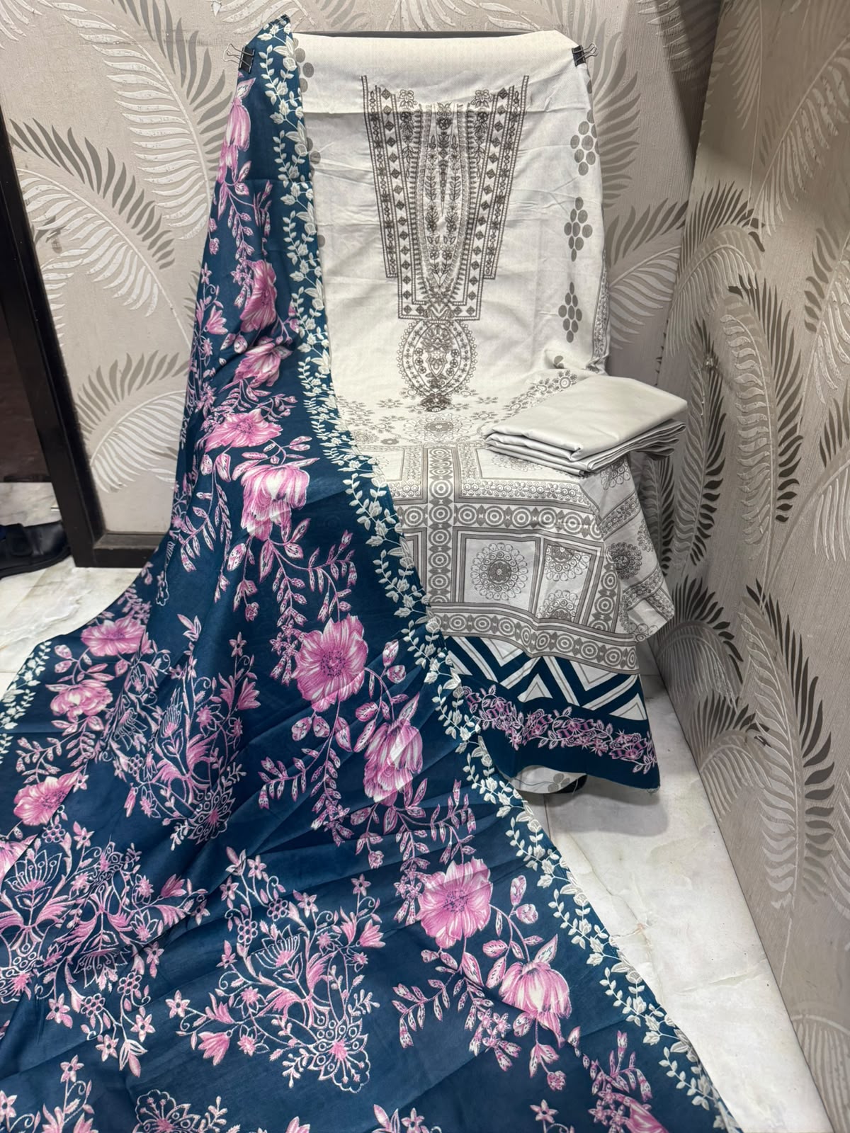 THE LIBAS COLLECTION COTTON EMBROIDERED PAKISTANI SUITS ONLINE INDIA - Image 3