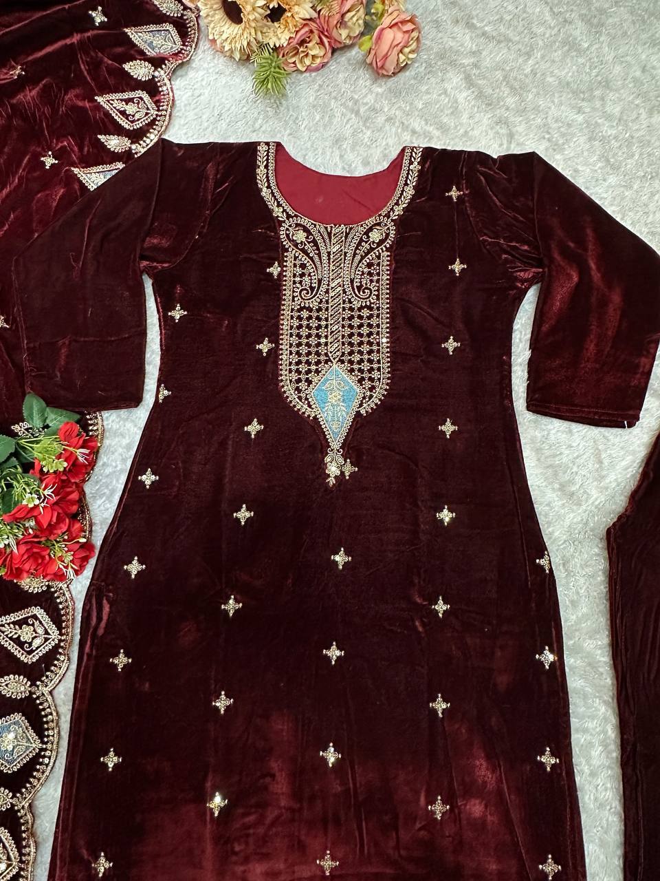 VLM 229 DESIGNER VELVET SALWAR SUIT ONLINE SUPPLIER - Image 2