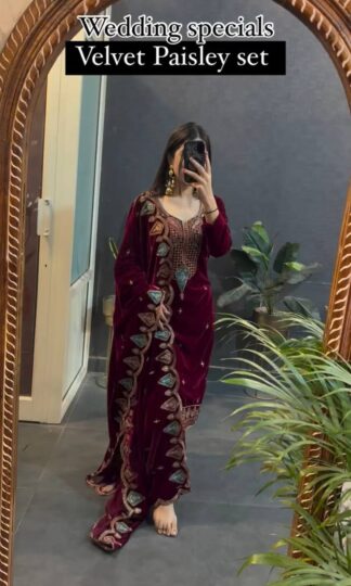 VLM 229 DESIGNER VELVET SALWAR SUIT ONLINE SUPPLIERVLM 229 DESIGNER VELVET SALWAR SUIT ONLINE SUPPLIER