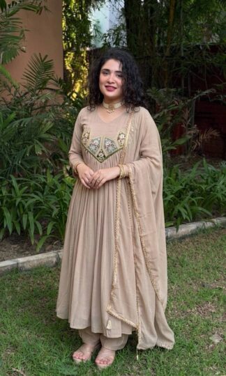 WW 1288 WHOLESALE GOWNS FOR BOUTIQUE OWNERSWW 1288 WHOLESALE GOWNS FOR BOUTIQUE OWNERS