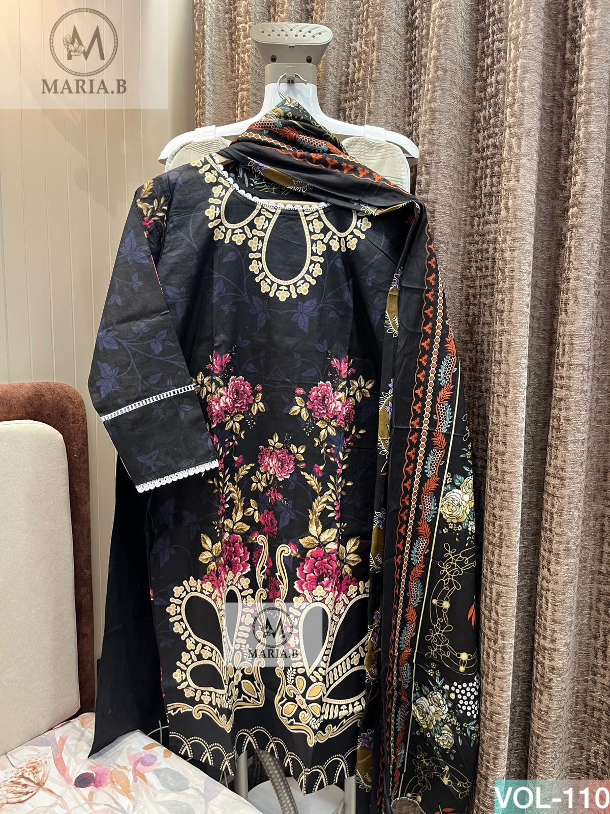MARIA B STITCH VOL 110 WHOLESALE PAKISTANI KURTI SURAT (#165167)